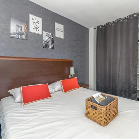 R'apparts T2 Le New York * Grenoble